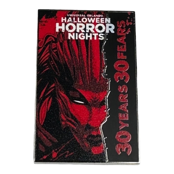 2021 Universal Studios Halloween Horror Nights Mystery Pin - Terra Queen - Picture 1 of 1